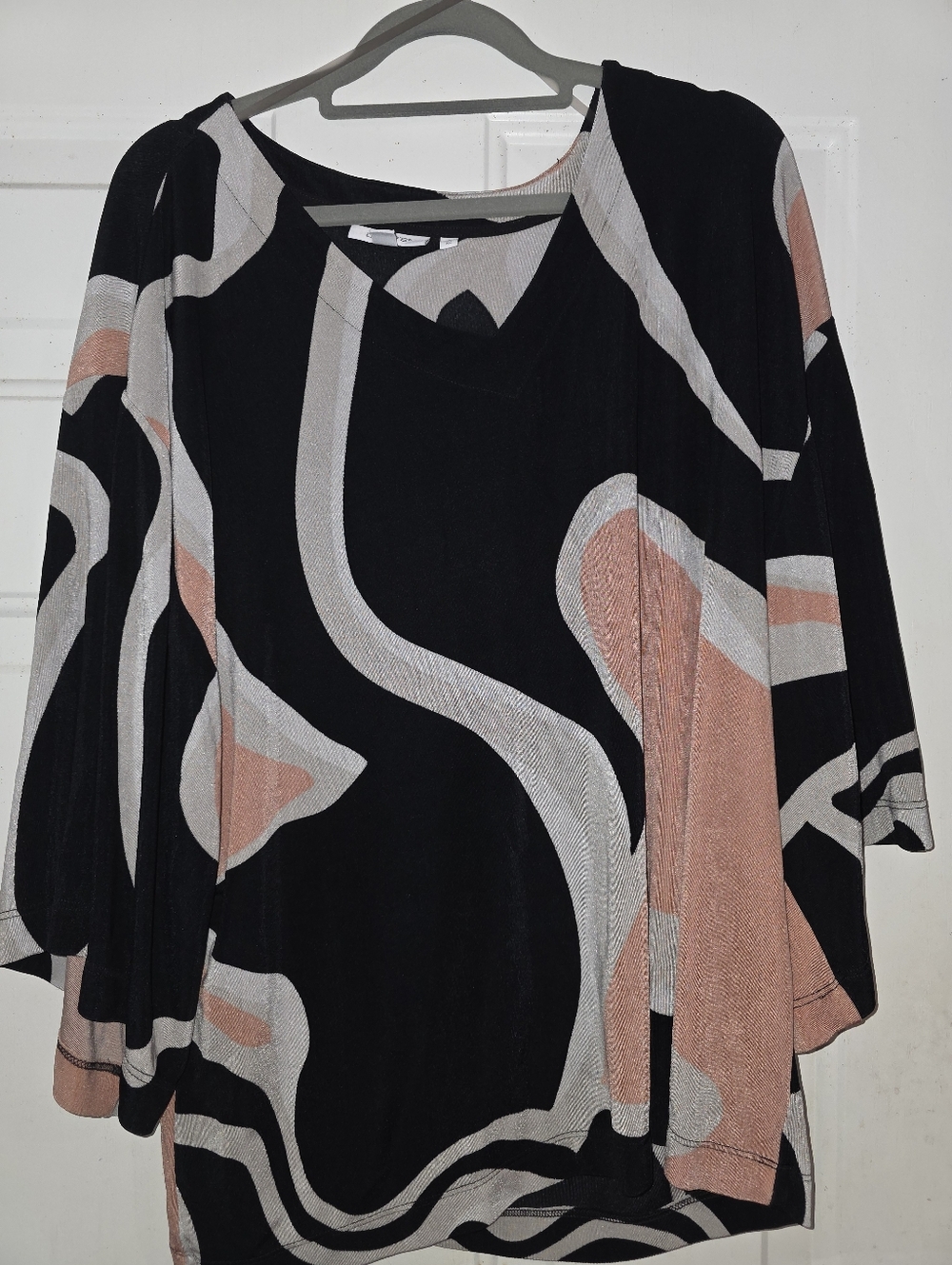 Chico's Black & Peachy-pink Top With Kimono Sleeves - Size 3 (xl)
